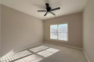 425 Arbor Creek Overlook, Roswell, GA 30076 - Photo 27