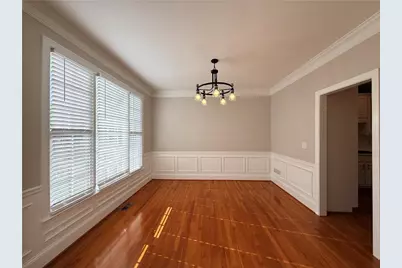 425 Arbor Creek Overlook, Roswell, GA 30076 - Photo 5