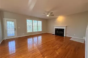 425 Arbor Creek Overlook, Roswell, GA 30076 - Photo 13