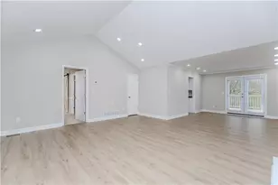 3083 Rock Creek Dr, Rex, GA 30273 - Photo 9