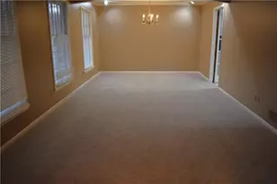 2479 Kingsland Dr, Dunwoody, GA 30360 - Photo 7