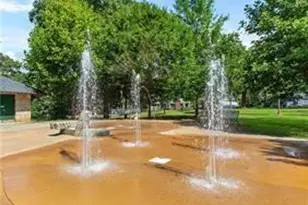 819 Blossom St SW, Atlanta, GA 30310 - Photo 51