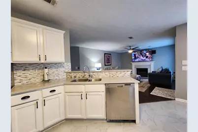 225 Jon Jeff Drive NW, Lilburn, GA 30047 - Photo 7