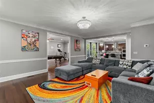 2349 Meadow Isle Ln, Lawrenceville, GA 30043 - Photo 11