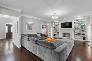 2349 Meadow Isle Ln, Lawrenceville, GA 30043 - Photo 13