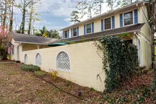 1937 Crescent Dr, Snellville, GA 30078 - Photo 13