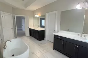 8025 Kelsey Pl, Duluth, GA 30097 - Photo 19