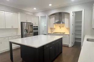 8025 Kelsey Pl, Duluth, GA 30097 - Photo 13