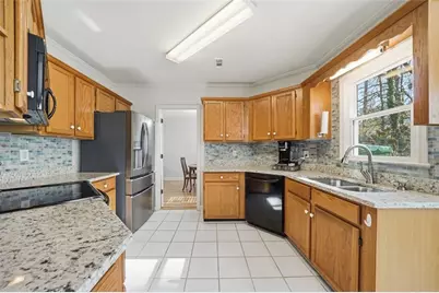 850 Ashley Laine Walk, Lawrenceville, GA 30043 - Photo 13