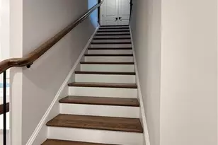 419 Duncan Dene Dr, Alpharetta, GA 30022 - Photo 9