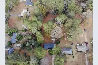 318 W Bonnell Street, Oxford, GA 30054 - Photo 3