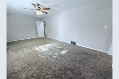 318 W Bonnell Street, Oxford, GA 30054 - Photo 17