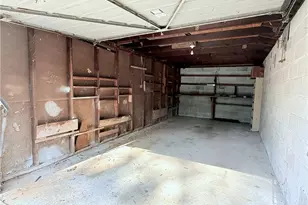 318 W Bonnell St, Oxford, GA 30054 - Photo 37