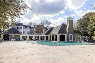 2657 Lenox Road NE, Atlanta, GA 30324 - Photo 45