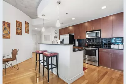 44 Peachtree Place NE #424, Atlanta, GA 30309 - Photo 9