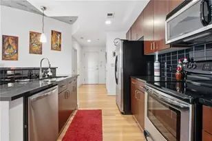 44 Peachtree Pl NE, Atlanta, GA 30309 - Photo 11