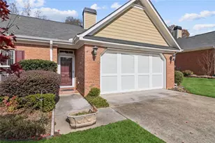 2530 Rosehill Cir, Lithia Springs, GA 30122 - Photo 3