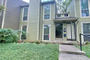1148 Riverbend Club Dr SE, Atlanta, GA 30339 - Photo 1