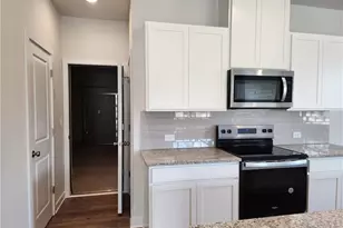 2052 Underwood Dr, Lawrenceville, GA 30043 - Photo 11