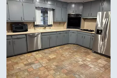 4082 Stonemont Drive SW, Lilburn, GA 30047 - Photo 11
