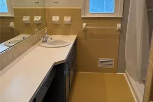 4082 Stonemont Dr SW, Lilburn, GA 30047 - Photo 29