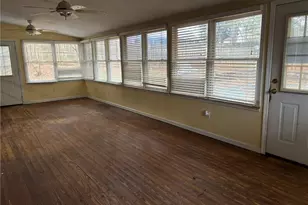 4082 Stonemont Dr SW, Lilburn, GA 30047 - Photo 17