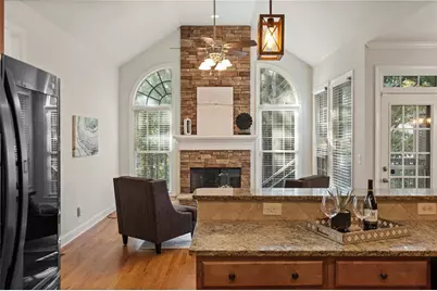 6427 Blue Water Drive, Buford, GA 30518 - Photo 11