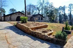 4296 Linda Ln SW, Lilburn, GA 30047 - Photo 5