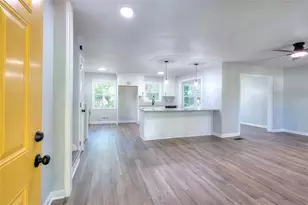 2538 3 Bars Dr, Grayson, GA 30017 - Photo 3