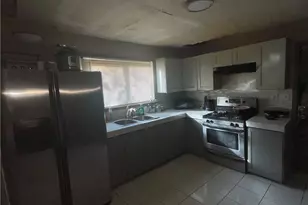 162 Hyacinth Ave NW, Atlanta, GA 30314 - Photo 13