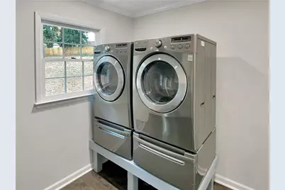 2331 Laura Court, Snellville, GA 30039 - Photo 17