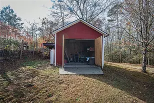 3025 Granite Dr NE, Conyers, GA 30012 - Photo 35