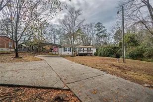 3025 Granite Dr NE, Conyers, GA 30012 - Photo 5