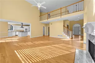 1070 Admiral Crossing, Alpharetta, GA 30005 - Photo 17