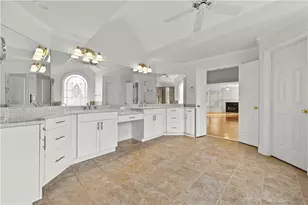 1070 Admiral Crossing, Alpharetta, GA 30005 - Photo 47