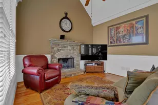 737 Heritage Post Ln, Grayson, GA 30017 - Photo 15