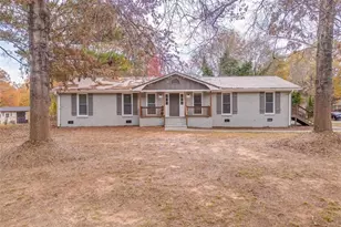 10 Woodglenn Dr, Cedartown, GA 30125 - Photo 1