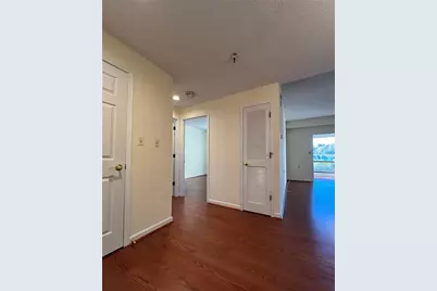 1800 Clairmont Lake #711, Decatur, GA 30033 - Photo 3