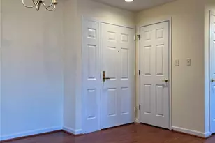 1800 Clairmont Lake, Decatur, GA 30033 - Photo 9