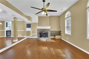 613 Sweet Basil Ln, Woodstock, GA 30189 - Photo 5