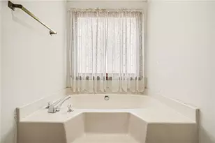 201 Cowan Rd SE, Conyers, GA 30094 - Photo 23