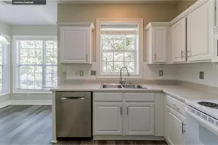 2061 Wildcat Cliffs Ln, Lawrenceville, GA 30043 - Photo 5