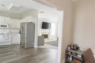 2061 Wildcat Cliffs Ln, Lawrenceville, GA 30043 - Photo 7