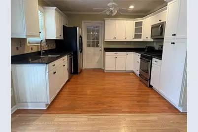 7719 Glen Devon Road, Jonesboro, GA 30236 - Photo 9