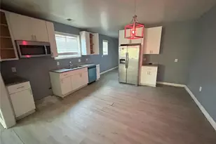 1962 Markone St NW, Atlanta, GA 30318 - Photo 5