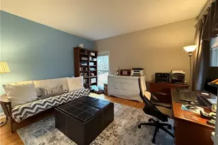 710 Trillium Ln, Lilburn, GA 30047 - Photo 5