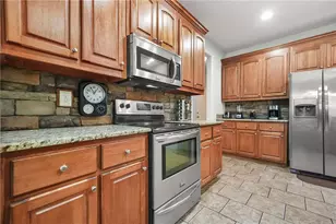 6460 Bellevue Dr SW, Conyers, GA 30094 - Photo 11
