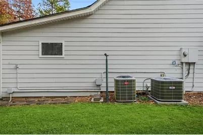 6460 Bellevue Drive SW, Conyers, GA 30094 - Photo 37