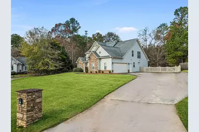 6460 Bellevue Drive SW, Conyers, GA 30094 - Photo 3