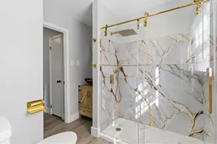 5674 Sandhurst Dr, Forest Park, GA 30297 - Photo 9